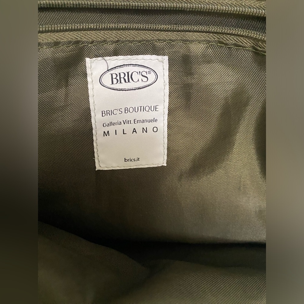 Bric Backpack - Picture 7 of 8